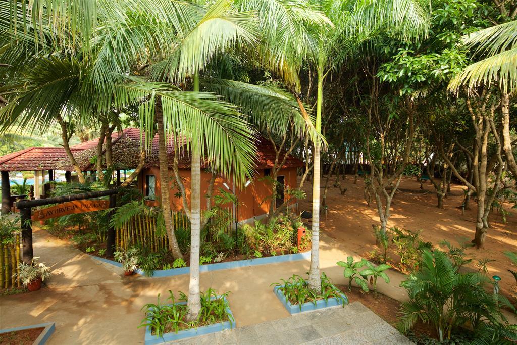 Poovar Island Resort Exterior photo