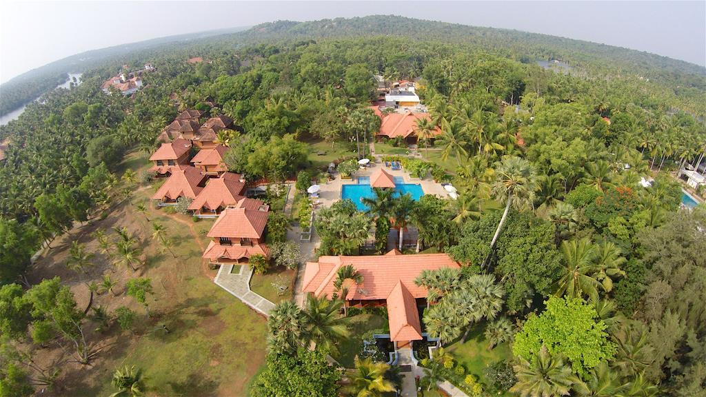 Poovar Island Resort Exterior photo